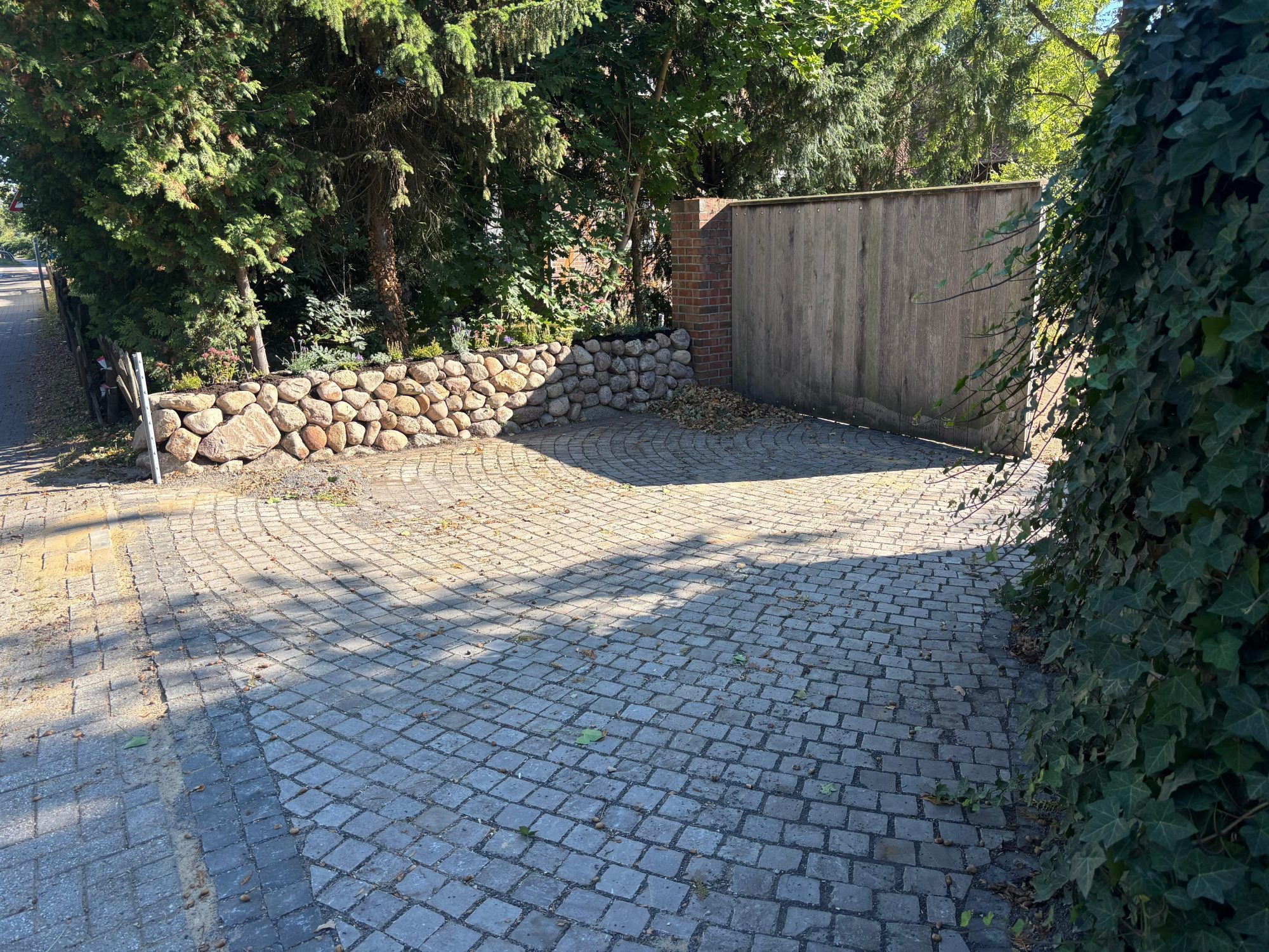 Paving project completed by Schindler Galabau Celle