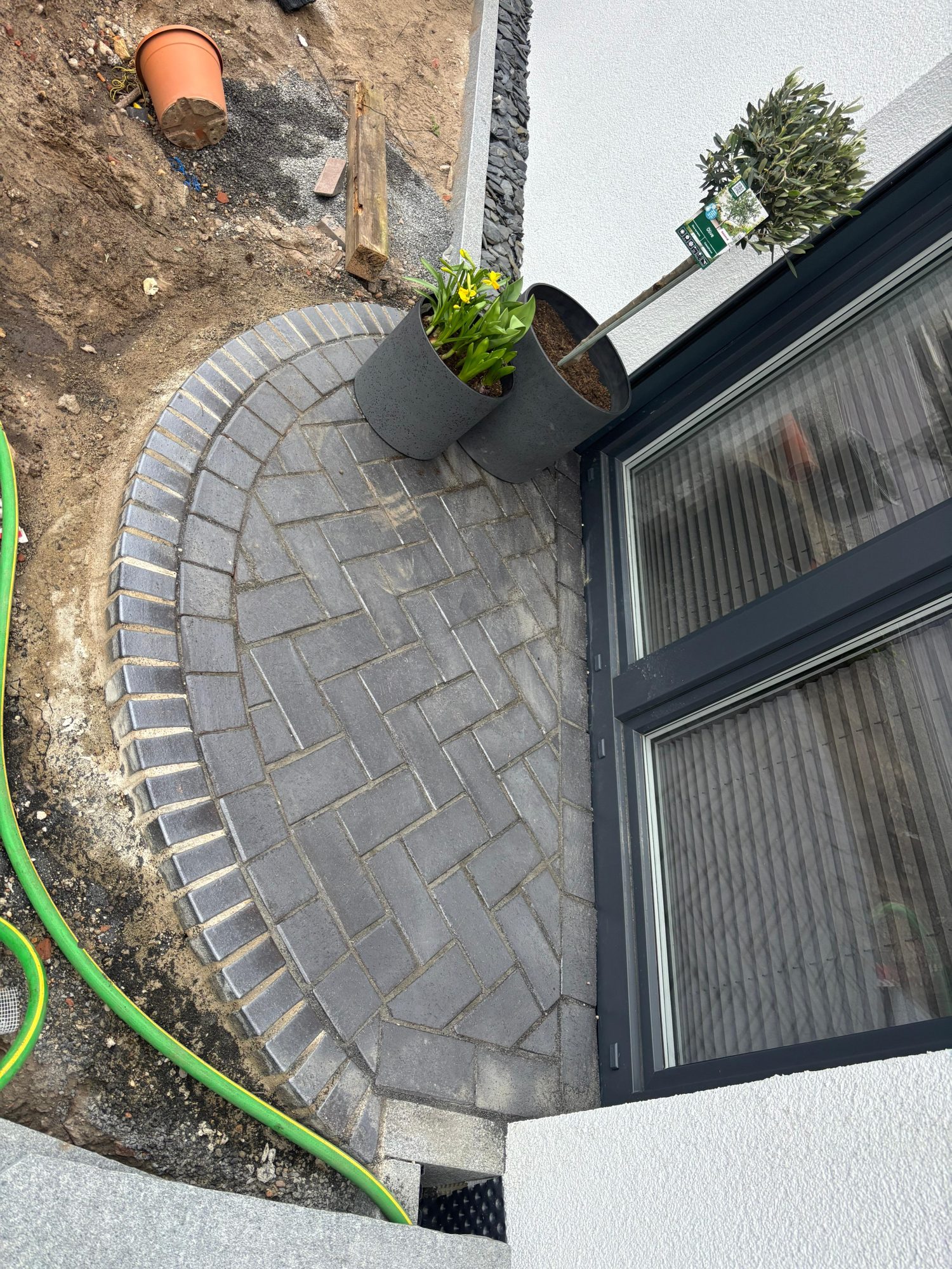 Paving project completed by Schindler Galabau Celle